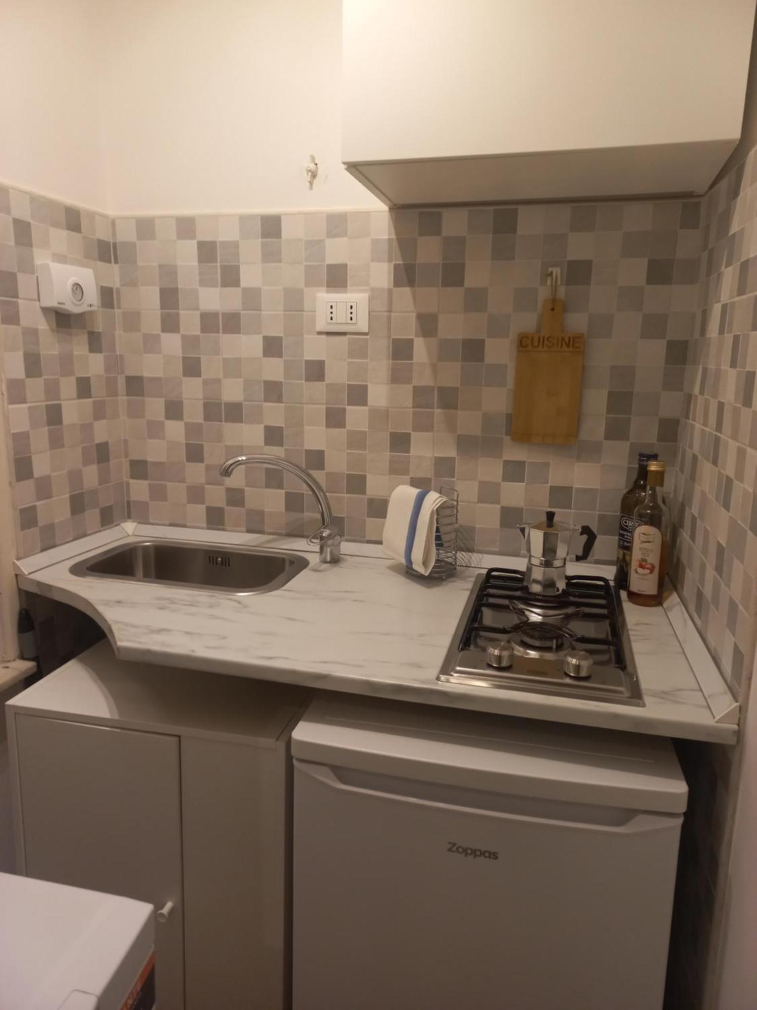 Monolocale Suite Con Terrazzino Róma Kültér fotó